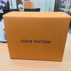 Louis Vuitton large box